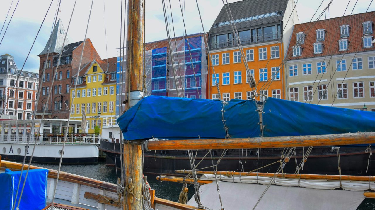 Få nyt liv i dine møbler med professionel møbelpolstring i København